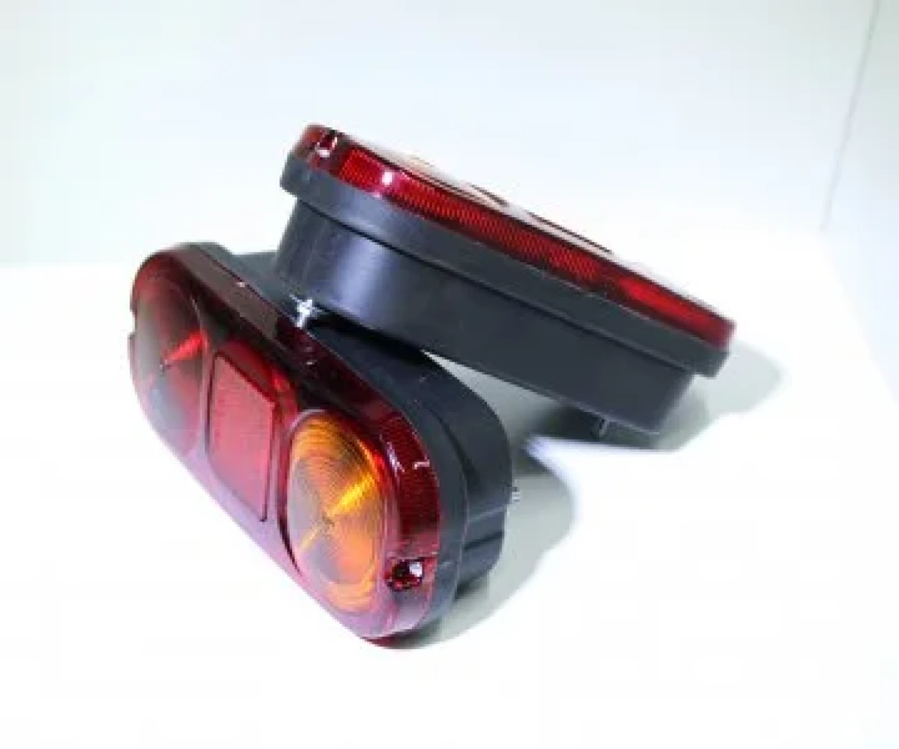 Arka Stop Lambası - 24V 2 Lİ